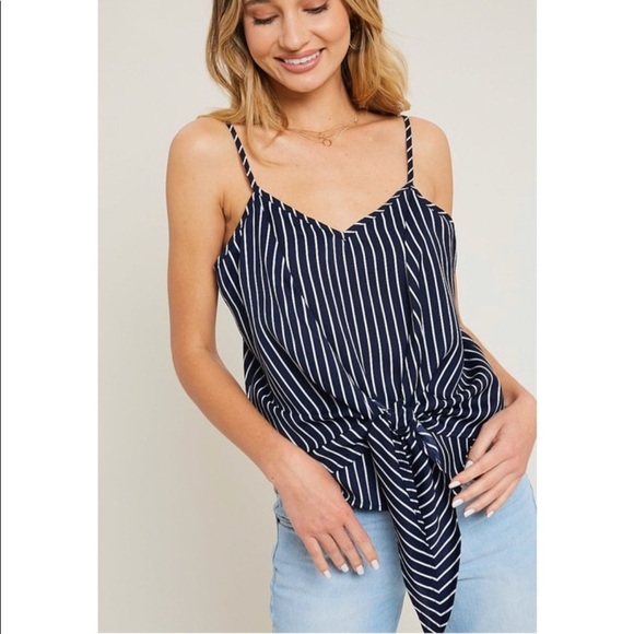 Tops - NEW! Navy Blue Striped Cami💙
